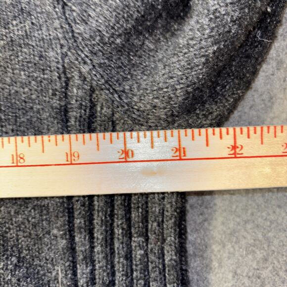 Vintage GAP No. 54023 Gray Crewneck Pullover Sweater Size Large - Picture 4 of 9